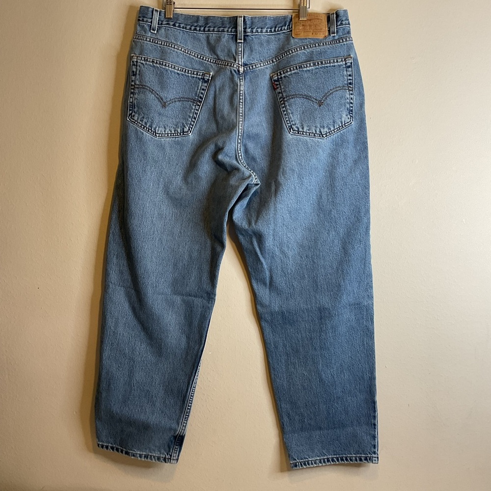 Levi’s Vintage 550 Relaxed Fit 100% Cotton Medium Wash Blue Jean Size 42x30